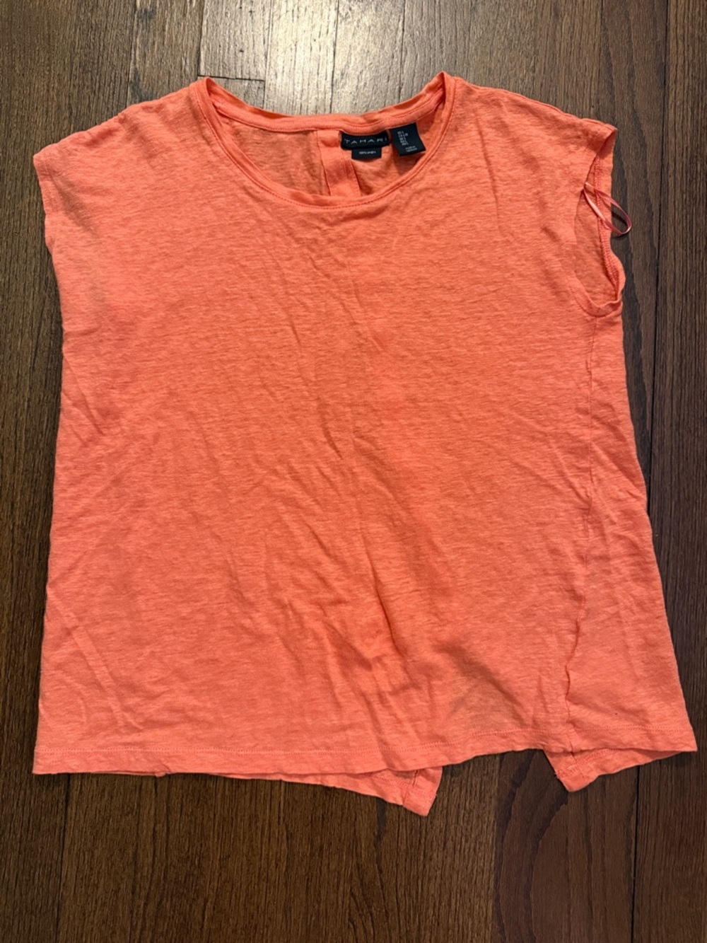 Tahari Coral Short Sleeve Crew Neck Tee